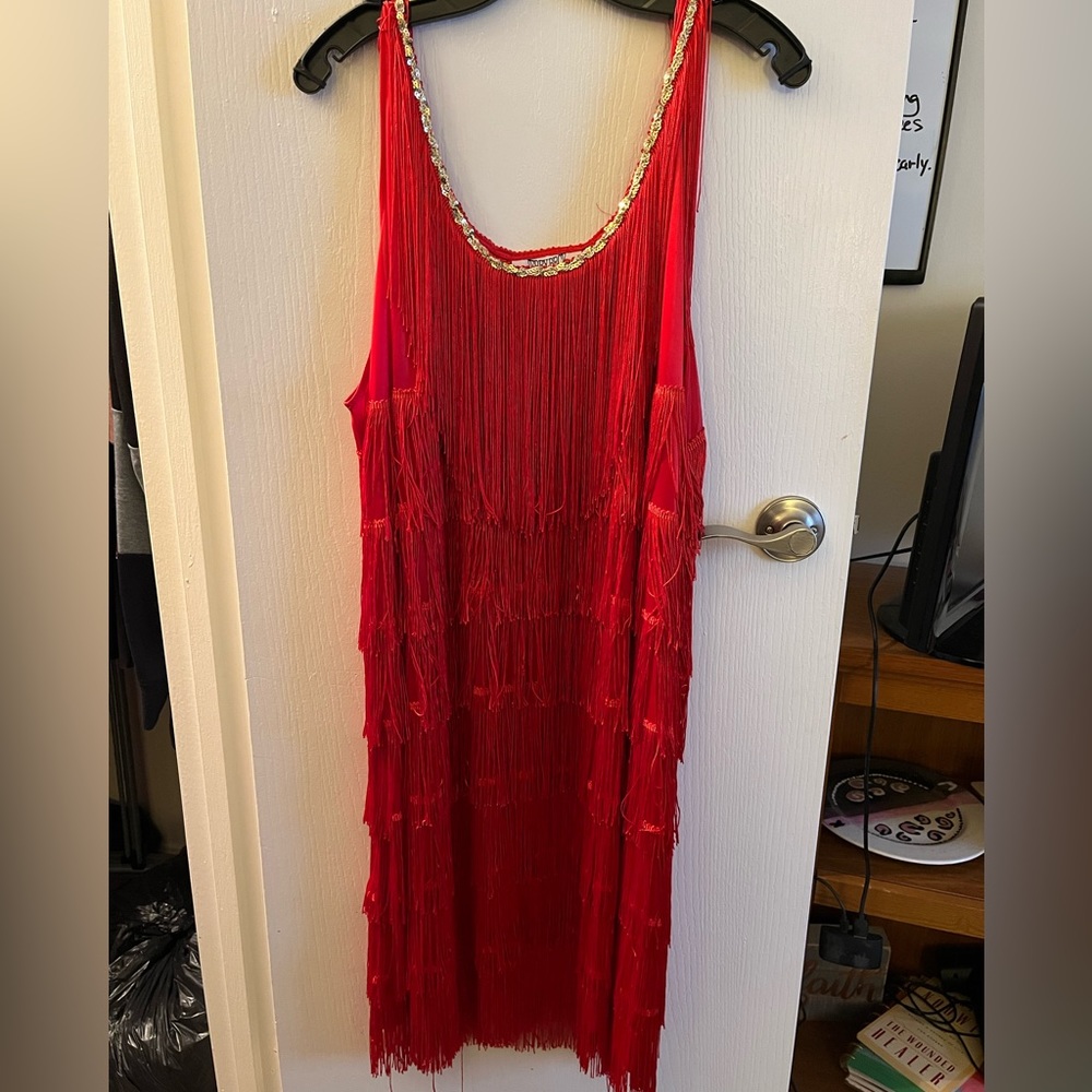 Red 1920s flapper dress